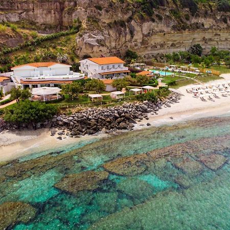 Borgo Di Riaci Beach Resort Santa Domenica  Exterior photo